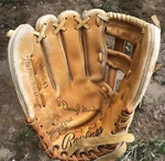 Rawlings Darryl Strawberry Youth Rbg 41 Leather Baseball Glove Lht 10. Fixed Price $60.00.