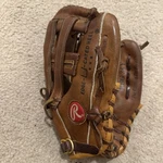 Rawlings RBG36Y Cal Ripken Jr. Youth Baseball Glove Deep Well Right-handed Rht. Fixed Price $19.00.