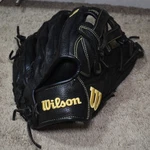 Wilson A950 Broken-in 14 Baseball Softball Glove Rht Black Yellow Leather Guc. Fixed Price $44.95.