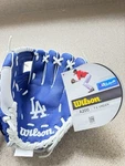 Wilson La Dodgers Logo Youth -ball Baseball Glove 10 Blue White. Fixed Price $20.99.