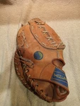Mizuno MT3010 Leather Baseball Glove Lht 12 Inch. Fixed Price $15.99.