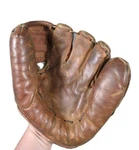 Wilson 1941 Streamlined Fingers Baseball Glove No. 2231204 Pat. 24. Fixed Price $39.95.