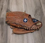 Spalding Softball Glove Competition Pro Series 42-212 Lht. Fixed Price $14.95.