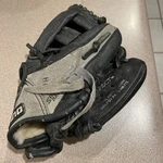 Mizuno Youth Prospect Gpp 901 Baseball Glove 9'' Black Silver Rht. Fixed Price $19.48.