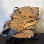 Easton Baseball Glove Natural Series NAT125 Brown Rht. Fixed Price $25.19.