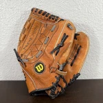 Wilson A1821 Pro 6 Flexback-dual Hinge Pocket 11 Rht Leather Baseball Glove. Fixed Price $35.95.