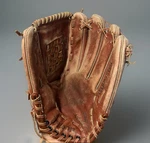 Vtg Wilson Wild Thing 725 A2655 Leather Baseball Glove Mitt Right Hand Throw. Fixed Price $15.99.