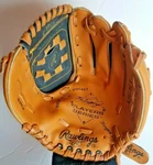 Ken Griffey Jr. Rawlings Players Series 10 Inch Rht. Fixed Price $28.50.