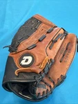 Demarini 13" A0800 Hx 135 Helix Softball Glove Ecco Leather Brown Rh Thrower. Fixed Price $49.77.