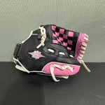 Easton 9.5" Black & Pink Youth Softball/t-ball Glove With Strap. Fixed Price $14.73.