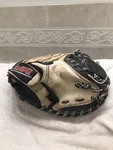 Star CM1010BT 30 Boys Fully Broken In Baseball Catchers Mitt Right Throw. Fixed Price $85.00.