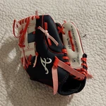 Easton EBLC5 10" Youth Baseball Glove Rht Leather Laced Web Navy/white/red. Fixed Price $20.00.