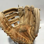 Vtg Louisville Slugger LSG16 The Softballer Baseball Glove Mitt. Fixed Price $15.00.