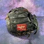 Rawlings GSBCM33 Gamer Fully Broken Softball Catchers Mitt Right Throw. Fixed Price $90.00.