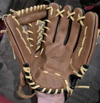 Rawlings Prodigy Series 11.5" Baseball Mitt Glove P115GBMT Right Hand Throw Rht. Fixed Price $47.95.
