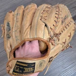 Vintage Regent 5128 Curt Simmons Autograph Baseball Glove Leather 11-12. Fixed Price $19.99.