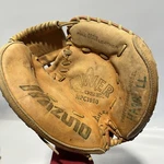 Mizuno Catchers Mitt Rht Mpc 1050 Pro Model Power Close Leather Glove. Fixed Price $28.00.