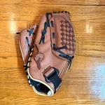 Mizuno Power Close Prospect Left-hand Throw Glove For Ages 9-10 Gpp 1150Y3. Fixed Price $35.00.
