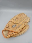 Grand Major League Professional American Cowhide Rht Baseball Glove. Fixed Price $31.50.