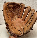 Louisville Slugger LS1200AF 11.5 Leather Baseball Glove Mitt 4 Left Hand. Fixed Price $15.00.