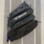 Mizuno Softball Glove GPP-1257D5 Jenny Finch Girls 12.5 Left Hand Throw. Fixed Price $19.99.