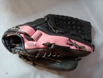 Mizuno Gpl 1155 11.5 Inch Prospect Series Baseball Glove Pink & Black Rht. Fixed Price $16.36.
