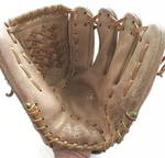 Rawlings Baseball Glove PP120R Right Handed Throw. Fixed Price $18.50.