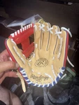 Rawlings Youth Pro Taper Premium Series 11.25" D1121CPT. Fixed Price $90.00.