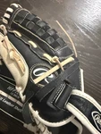 Rawlings Softball Youth Lht Glove HFP120BW Leather Highlight Series. Fixed Price $21.30.