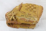 Vintage Derek Jeter Signature Baseball Glove Rawlings Rbg 201WB Leather 11" Rht. Fixed Price $37.99.