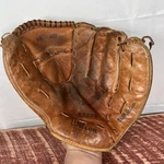 Vintage Rare Wilson A2230 Harmon Killebrew Hinged Web Baseball Glove Usa 1960S. Fixed Price $199.00.