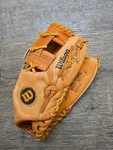 Vtg Wilson A2364 Personal Model George Brett 11'' Youth Baseball Glove Rht Snap. Fixed Price $30.00.