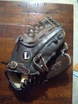 Louisville Slugger L1125 Series Glove- Brown (11.25 In). Fixed Price $25.00.