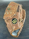 Wilson Model A1610 Elite Series 13 Inch Right Hand Throw Baseball Glove. Fixed Price $18.99.