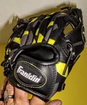 Baseball/t-ball GLOVE-8IN-RIGHT Hand Thrower-franklin-pre-owned. Fixed Price $6.95.
