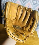 Vtg 1970 Goodwin/rawlings 40-118 Supreme Pro Model Leather Baseball Glove Rht. Fixed Price $25.49.