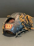 Rare Japanese Wilson Staff D6 Model Rh Infield Baseball Glove 11.5" (used). Fixed Price $319.99.