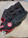 Wilson Black And Red Baseball Glove Model A950 Size 14" AD6RB16B514. Fixed Price $59.99.