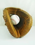 Easton Ex 225 Catcher's Mitt. Fixed Price $29.75.