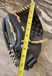 Rawlings Rsb SS13W Softball Series Right Glove Lht Leather Palm Black Gold. Fixed Price $24.87.