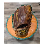 Mizuno Gcp 67S 11.5" Soft Classic Infielders Glove. Fixed Price $75.00.