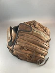 Easton Lht NAT50 1200Y Glove Natural Left Leather Baseball Softball Mitt. Fixed Price $25.50.