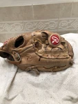 Rawlings Usa Heritage Series XFG130S Baseball Softball Glove Right Throw. Fixed Price $150.00.