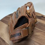 Mizuno MM5025V Pro Model Baseball Glove Rht Brown Leather 10 Steerhide Classic. Fixed Price $18.00.