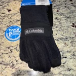 Columbia Fast Trex Iii Youth Glove Medium. Fixed Price $15.99.