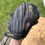 Wilson Baseball Glove - A600 11.75 Right Hand Throw Black A2472. Fixed Price $35.99.
