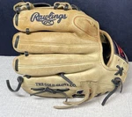 Rawlings Heart Of The Hide R2G PROR204-2CN 11 1/2 Inch Baseball Glove. Fixed Price $159.00.