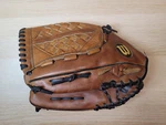 Wilson A1563 Lht Softball Staff Classic Glove Leather Over Sized Pocket 13.5. Fixed Price $49.99.