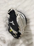 Mizuno Franchise Catcher's Mitt Black White 34" Leather GXF90FA Softball. Fixed Price $100.00.