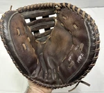 Easton Prowess Fastpitch Softball Catchers Mitt PFP2 34 Pattern Rht. Fixed Price $119.40.